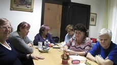 Klub pro seniory v centru Brna poskytuje dchodcm zázemí pro cviení, povídání...