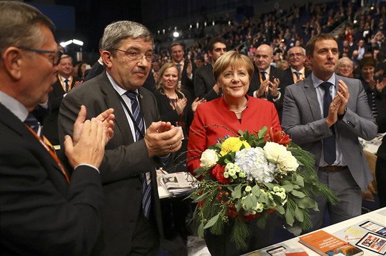 Angela Merkelová po úterním zvolení do ela CDU (6. prosince 2016)