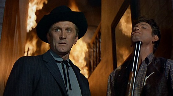Kirk Douglas ve filmu Poslední vlak z Gun Hillu (1959)