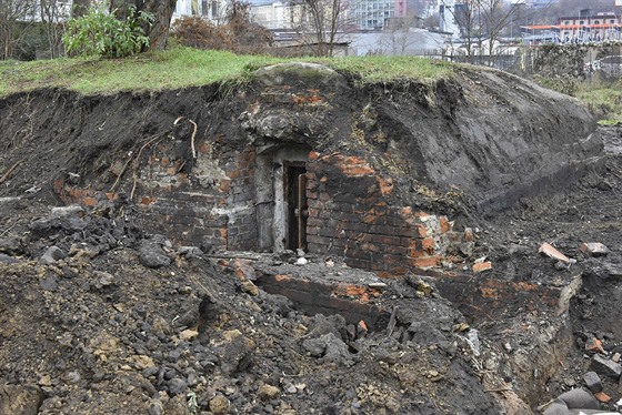 Objevený protiletecký kryt poblí centra Ústí nad Labem.