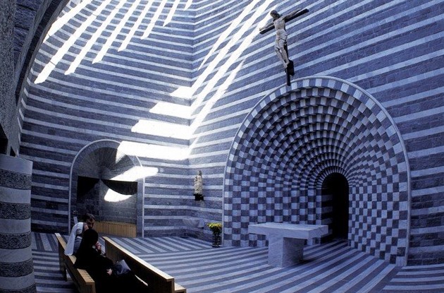 Z chudého kraje je chlouba Švýcarska. Objevte na podzim subtropické Ticino