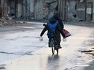 Momentka z tvrtí Aleppa ovládaných povstalci (2. prosince 2016)