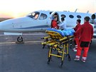 Firma Richarda Santuse provozuje i leteckou ambulanci.