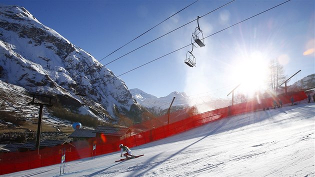 Carlo Janka v obm slalomu ve Val dIsere.