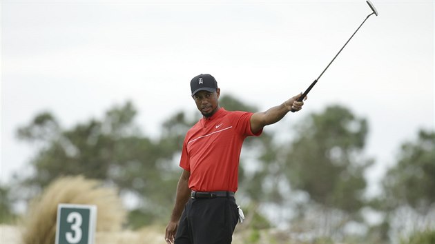 Tiger Woods skonil v Hero World Challenge patnct.
