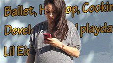 Mila Kunisová v pokročilém stádiu těhotenství (20. listopadu 2016)