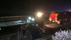 Nedlní nehoda na dálnici D7 (4. prosince 2016)
