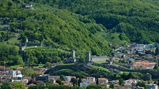 Bellinzona, ti mstské hrady UNESCO: Castelgrande, Montebello, Sasso Corbaro