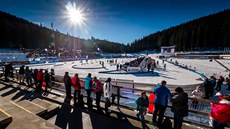 Momentka z nástelu ped sprintem mu ve slovinské Pokljuce