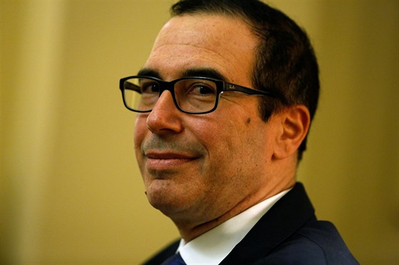 Banké z Wall Streetu Steven Mnuchin. Trumpv ministr financí, který má zárove pod kontrolou agendu úadu CFIUS.  