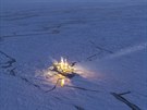 Norská výzkumná lo Lance na své ptimsíní cest Severním ledovým oceánem,...