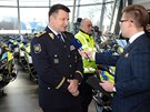Policejní prezident Tomá Tuhý bhem pebírání 135 nových motocykl BMW v Brn...
