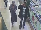 Dvojice kapsá hledaná pro krádee v obchodním centru na praské Vinohradské...