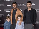 Ricky Martin, jeho synové Matteo a Valentino a zpvákv partner Jwan Yosef (Los...