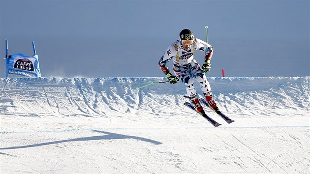 Marcel Hirscher na trati obho slalomu v Alta Badii.