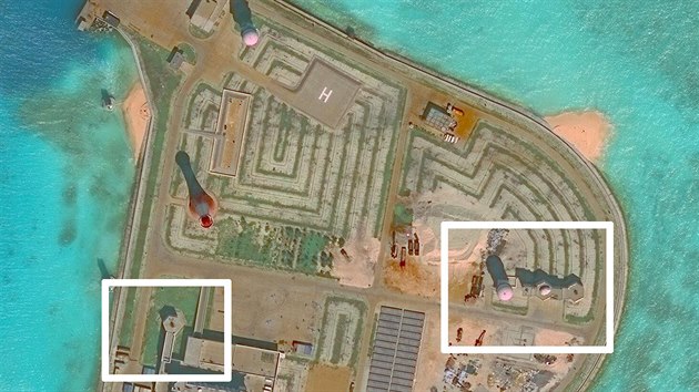 Na satelitnch snmcch ostrov v Jihonskm moi jsou podle AMTI patrn protiletadlov zbran a protiraketov systmy nsk armdy (29. listopadu 2016)