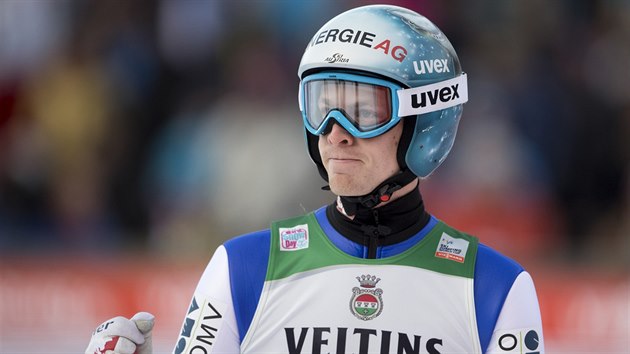 Rakousk skokan na lych Michael Haybck po zvodu v Engelbergu