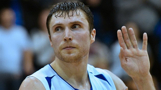 Dnsk basketbalista Pavel Houka