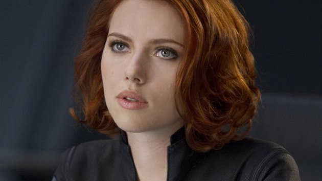 Scarlett Johanssonová ve filmu Avengers (2012)