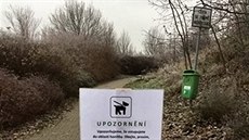 Park ur�ený pro sídli�t� na �erném Most� je podle nových cedulek v honitb�. V...