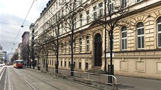 Gymnázium, St�ední odborná �kola, Základní �kola a Mate�ská �kola pro sluchov�...