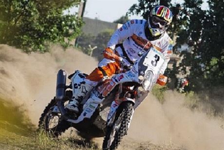 Rudolf Lhotský ze ternberku chce na Rallye Dakar 2017 spatit cílovou rampu.