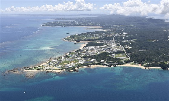 Americká vojenská základna na Okinaw
