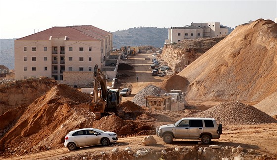Výstavba idovské osady Bejtar Ilit na okupovaném palestinském území (22....