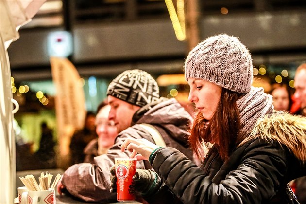Vánoní trhy v Brn lákají tisíce lidí denn. Návtvníci si pochvalují...