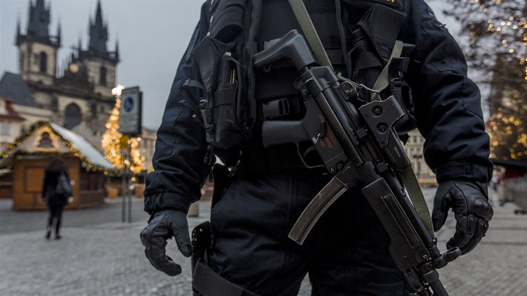 Až 67 procent Čechů bere při výběru dovolené v úvahu riziko teroristického útoku v dané destinaci. Ilustrační snímek
