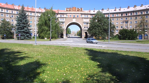 Porubský Oblouk v roce 2003, kdy byla nejstarší porubská část vyhlášena památkovou zónou.