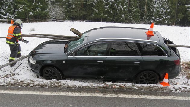 Nehoda se stala v pondl u Libnskho Sedla na Prachaticku.