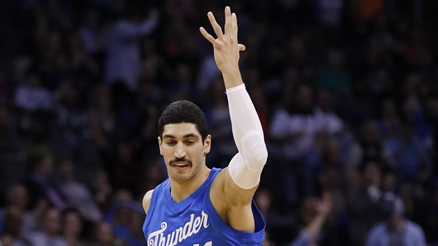 Enes Kanter z Oklahoma City slav svj ko.