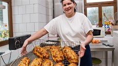 Pečivo z neratovské pekárny je k mání i v Praze.