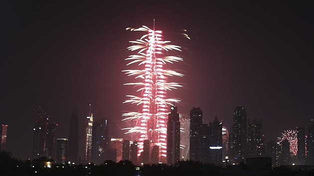 Ohňostroj v Dubaji. (31. 12. 2016)