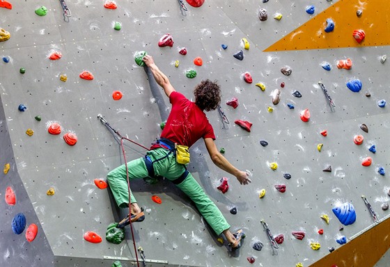 Sportovní lezec Adam Ondra