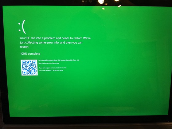 Nová zelená obrazovka smrti v testovací verzi Windows 10