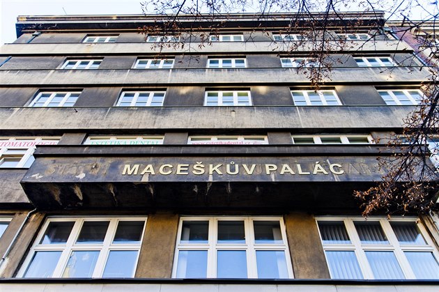 Maceškův palác na pražských Vinohradech stojí od roku 1929.