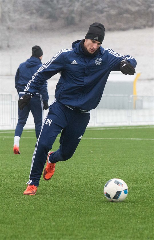 Zlínský obránce Jakub Jugas na prvním tréninku v roce 2017