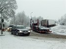 Kamiony zaseknuté v kopci v Novém Mst nad Metují (2.1.2017).