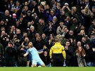 Sergio Agüero z Manchesteru City slaví gól.