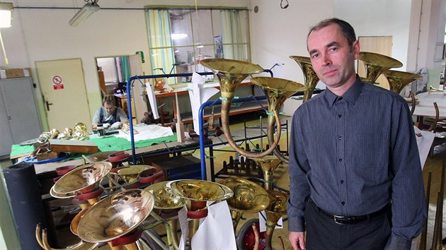 Jiří Štípek, jednatel kraslické společnosti AMATI - Denak, s.r.o., která je tradičním výrobcem dechových hudebních nástrojů