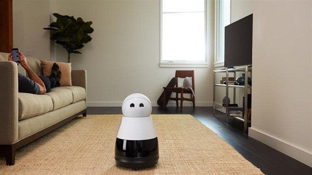 Robot Kuri od Mayfield Robotics bude možná jednou majordomem i u vás doma. Děti pobaví, dům ohlídá, po práci vás příjemným slovem přivítá.