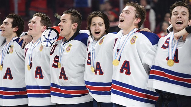 Amerit hokejist se zlatmi medailemi z mistrovstv svta do 20 let.