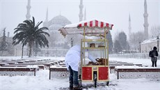 Snhová nadílka v Istanbulu (7. ledna 2017)