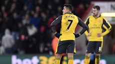 Alexis Sánchez z Arsenalu bude rozehrávat. Arsenal práv dostal gól.