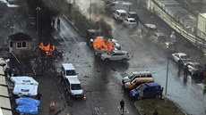 V Izmiru vybuchlo auto plné trhaviny. Incident se odehrál ve tvrti Bayrakli,...