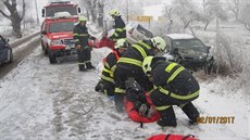 Nehoda dvou osobních voz mezi Dobrukou a Oponem (2.1.2017).