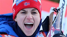 Norská bkyn na lyích Heidi Wengová slaví triumf na Tour de Ski.