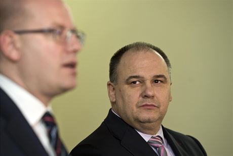 Nový volební manaer SSD Jan Birke (vpravo) a premiér Bohuslav Sobotka